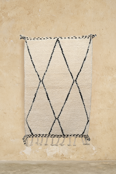 Beni Ouarain Rug, 164 x 110 cm, PO-401