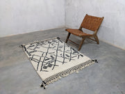 Beni Ouarain -matto, 150 x 110 cm || 4,92 x 3,61 jalkaa, P-182-R