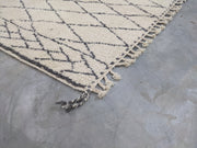 Beni Ouarain Rug, 255 x 165 cm || 8,37 x 5,41 feet, MS-305