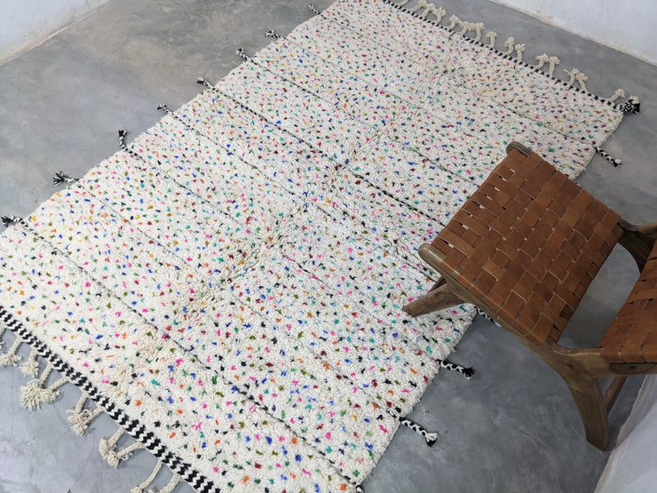 Handmade Azilal Rug, 255 x 165 cm || 8,37 x 5,41 feet, MS-311