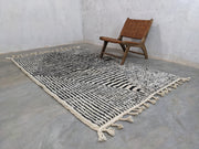 Beni Ouarain Rug, 250 x 157 cm || 8,2 x 5,15 feet, MS-318