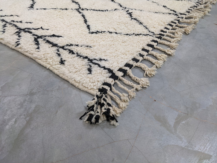 Beni Ouarain Rug, 245 x 150 cm || 8,04 x 4,92 feet, MS-320