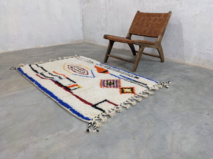 Handmade Azilal Rug, 150 x 105 cm || 4,92 x 3,44 feet,  P-159