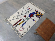 Handmade Azilal Rug, 145 x 105 cm || 4,76 x 3,44 feet,  P-164