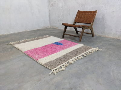 Handmade Azilal Rug, 150 x 110 cm || 4,92 x 3,61 feet,  P-165