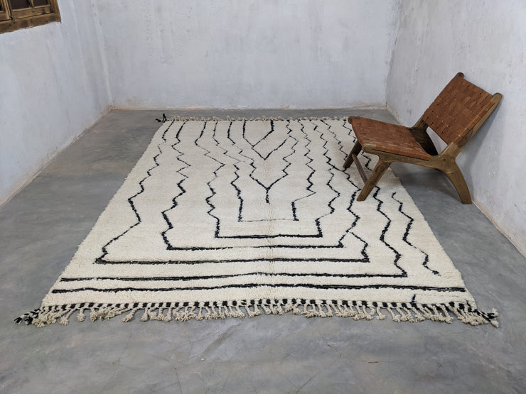 LARGE Beni Ouarain Rug, 285 x 205 cm || 9,35 x 6,73 feet, G-317