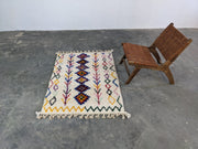 Handmade Azilal Rug, 155 x 105 cm || 5,09 x 3,44 feet, P-177