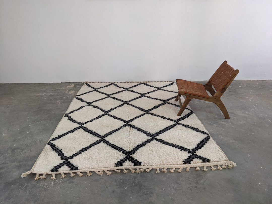 LARGE Beni Ouarain Rug, 280 x 205 cm, One-of-a-Kind Moroccan Rugs