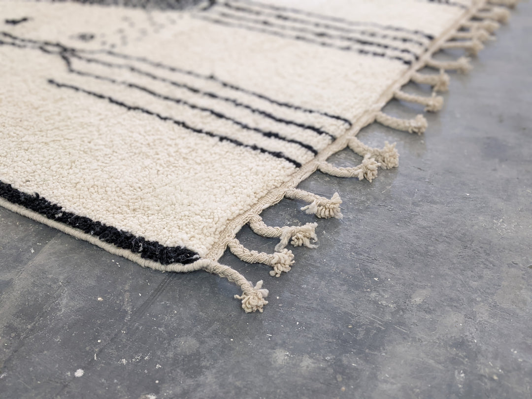 LARGE Beni Ouarain Rug, 305 x 205 cm, One-of-a-Kind Moroccan Rugs