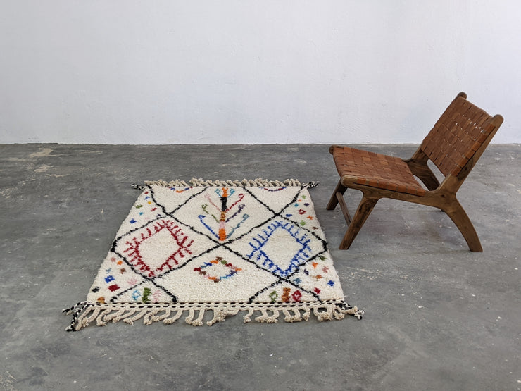 Handmade Azilal Rug, 160 x 115 cm || 5,25 x 3,77 feet, P-190