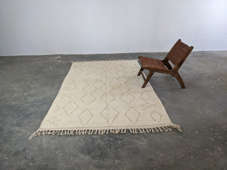 Beni Ouarain Rug, 275 x 165 cm || 9,02 x 5,41 feet, MS-352