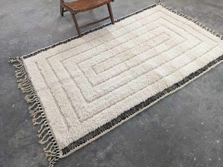 Tappeto Beni Ouarain, 250 x 150 cm || 8,2 x 4,92 piedi, MS-357