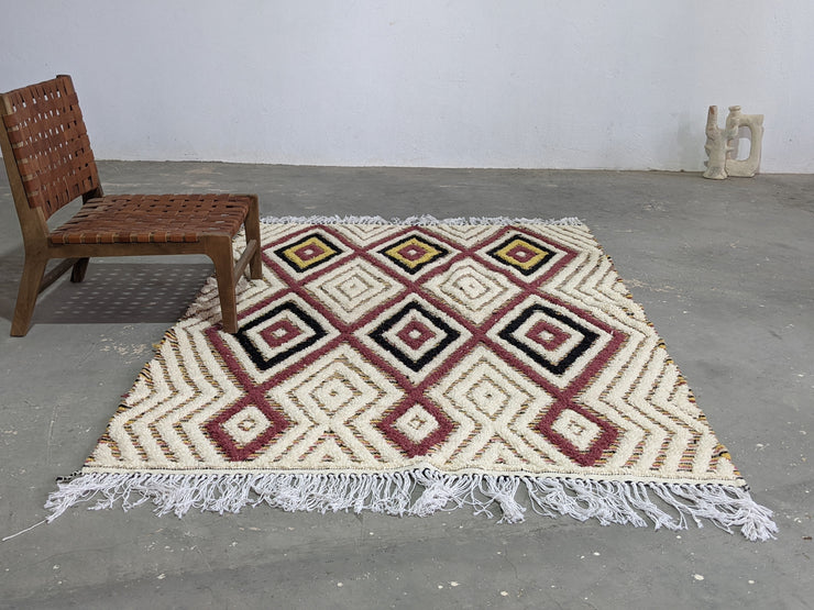 Handmade Azilal Rug, 235 x 154 cm, AZO-313