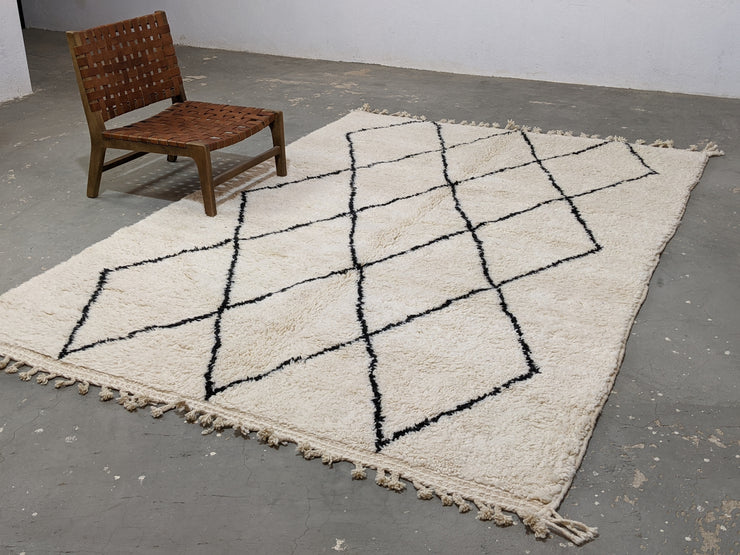 LARGE Beni Ouarain Rug, 295 x 202 cm, GO-529