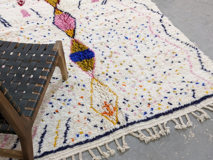 Handmade Azilal Rug, 245 x 166 cm, AZO-365