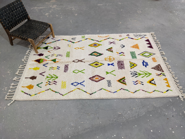 Handmade Azilal Rug, 250 x 160 cm, AZO-367