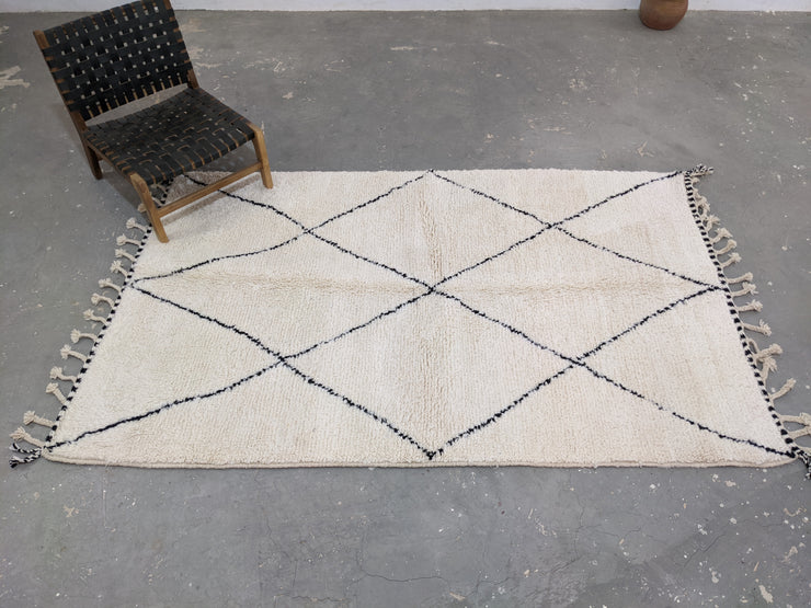 Beni Ouarain Rug, 250 x 162 cm, MSO-503