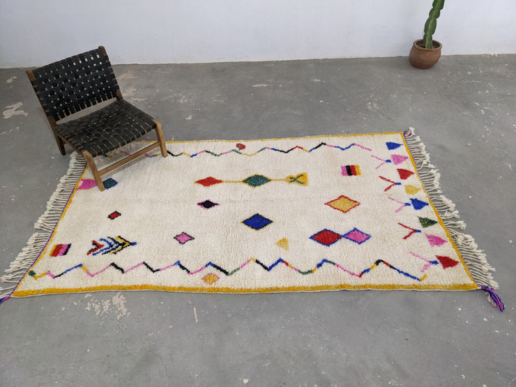 Handmade Azilal Rug, 260 x 150 cm, AZO-370