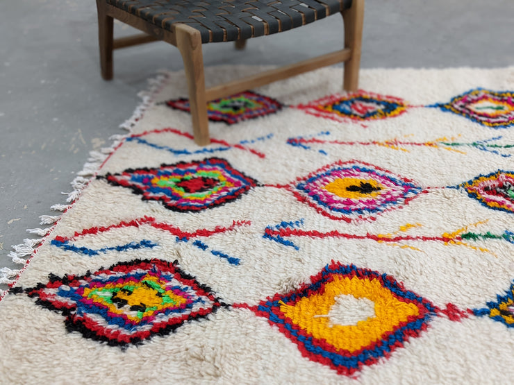 Handmade Azilal Rug, 262 x 157 cm, AZO-402