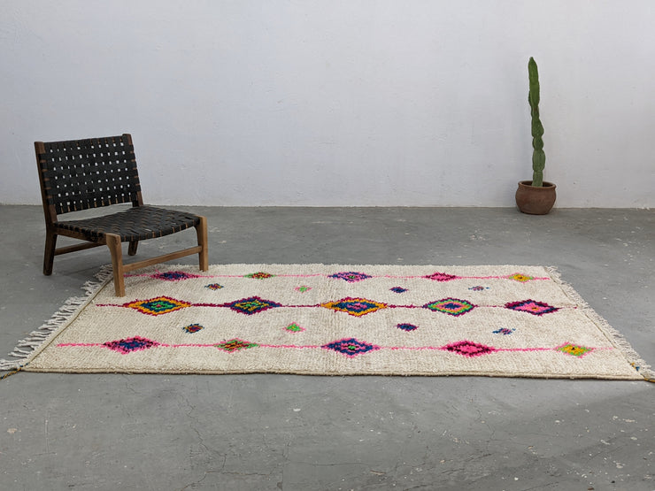 Handmade Azilal Rug, 250 x 150 cm, AZO-407