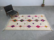 Handmade Azilal Rug, 250 x 150 cm, AZO-407