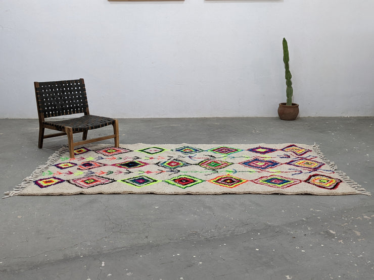 Handmade Azilal Rug, 265 x 150 cm, AZO-411