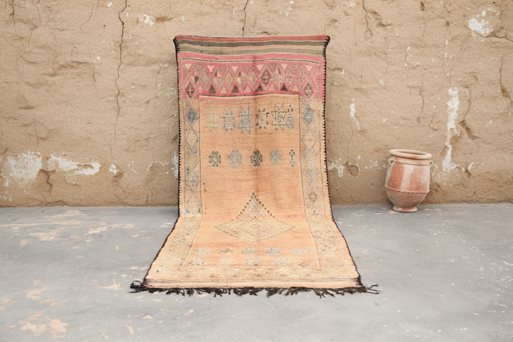 Vintage 1970-talls håndvevd Boujaad-teppe, 385 x 150 cm, V-151