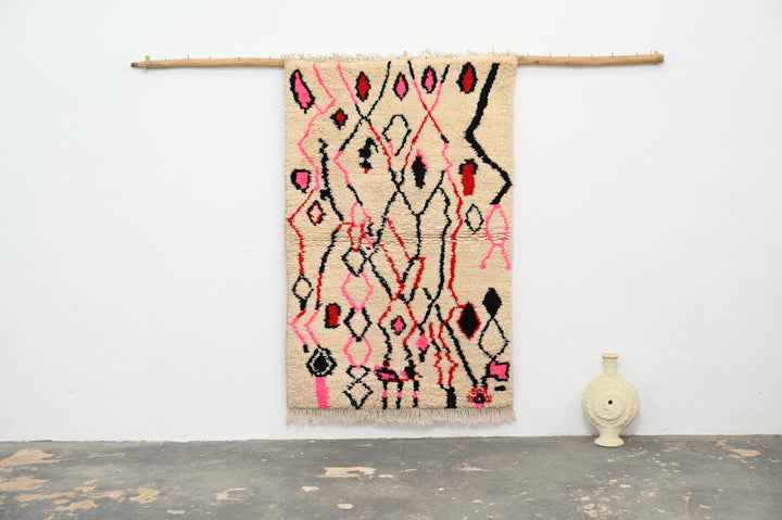 Pink and Black Abstract Lines Azilal Moroccan wool rug P508, full rug view