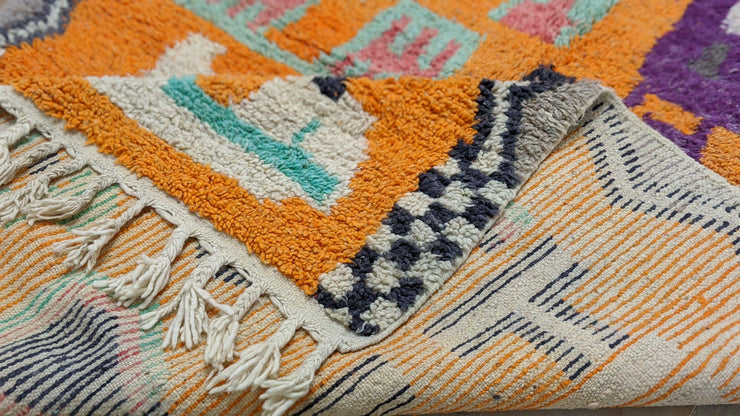 Handmade Azilal rug, 240 x 155 cm || 7.87 x 5.09 feet - KENZA & CO