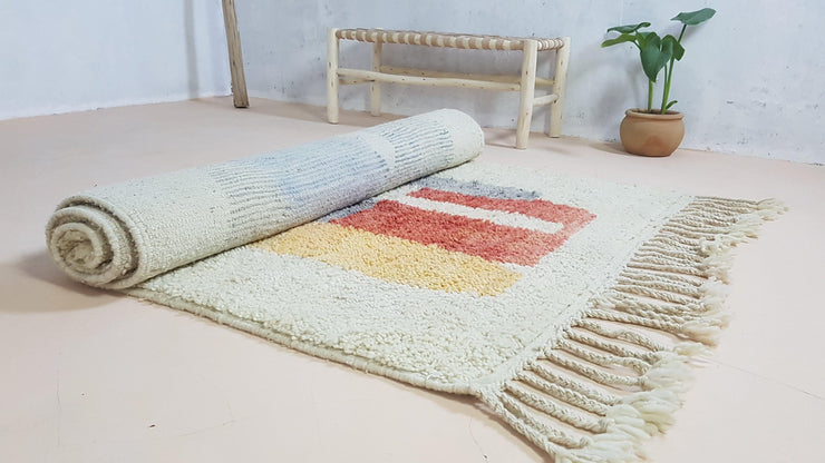 Handmade Azilal rug, 250 x 145 cm || 8.2 x 4.76 feet - KENZA & CO