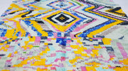 Handmade Azilal rug, 240 x 145 cm || 7.87 x 4.76 feet - KENZA & CO