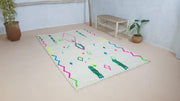 Handmade Azilal rug, 250 x 150 cm || 8.2 x 4.92 feet - KENZA & CO