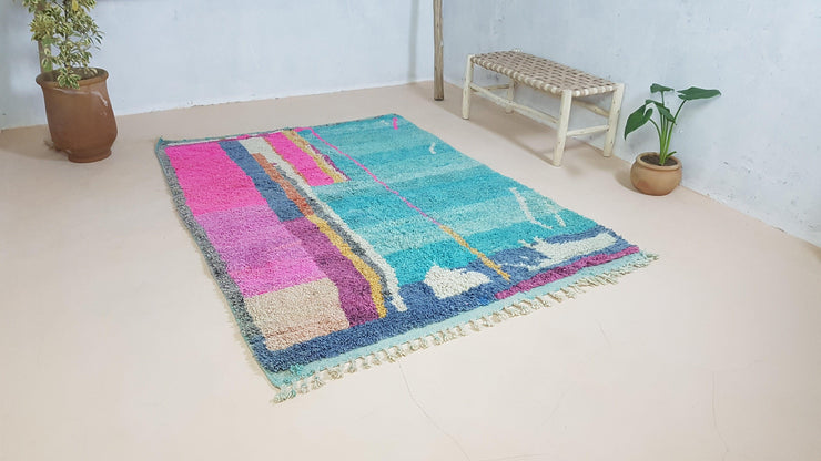 Handmade Azilal rug, 225 x 165 cm || 7.38 x 5.41 feet - KENZA & CO