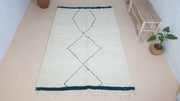 Beni Ouarain rug, 255 x 165 cm || 8.37 x 5.41 feet - KENZA & CO