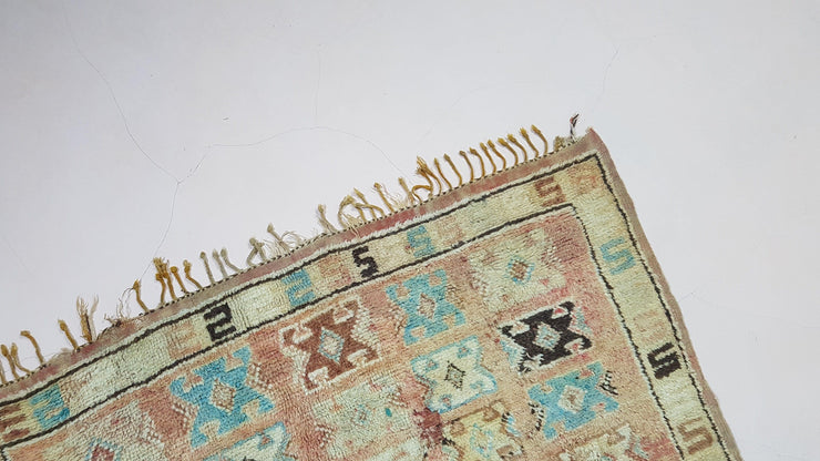Vintage Boujaad rug, 290 x 130 cm || 9.51 x 4.27 feet - KENZA & CO