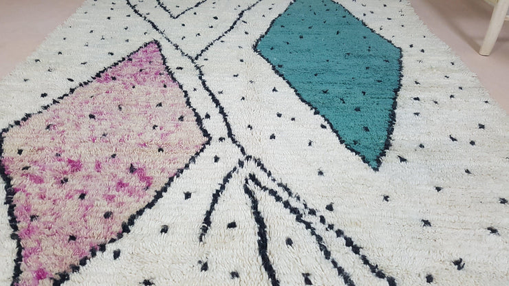 Large Azilal rug, 295 x 190 cm || 9.68 x 6.23 feet - KENZA & CO