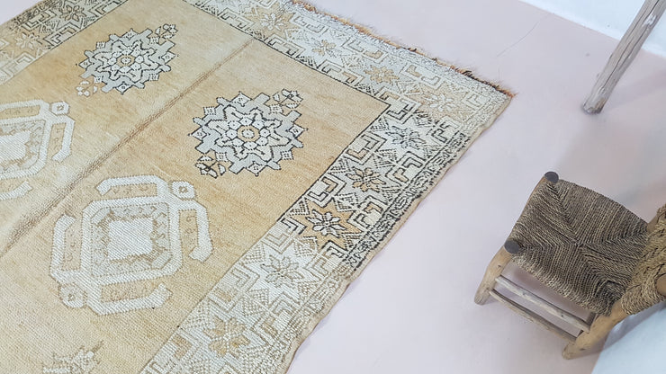 Vintage Boujaad rug, 330 x 190 cm || 10.83 x 6.23 feet