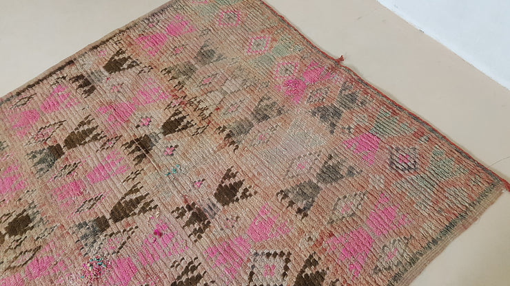 Vintage Boujaad rug, 370 x 175 cm || 12.14 x 5.74 feet
