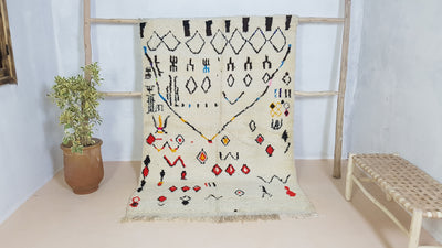 Handmade Azilal rug, 235 x 155 cm || 7.71 x 5.09 feet