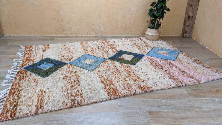 Large Azilal rug, 300 x 215 cm || 9.84 x 7.05 feet - KENZA & CO
